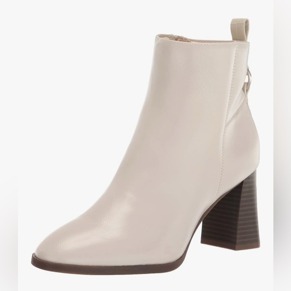 NIB [Life Stride] Foxy Low Block Heel Almond Toe Booties Women’s Sz 10 Wide - Picture 1 of 15